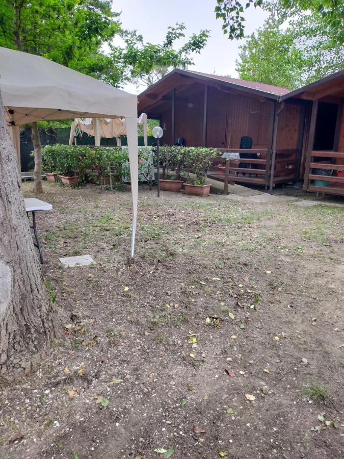 ホテルCabana Camp マッサ エクステリア 写真