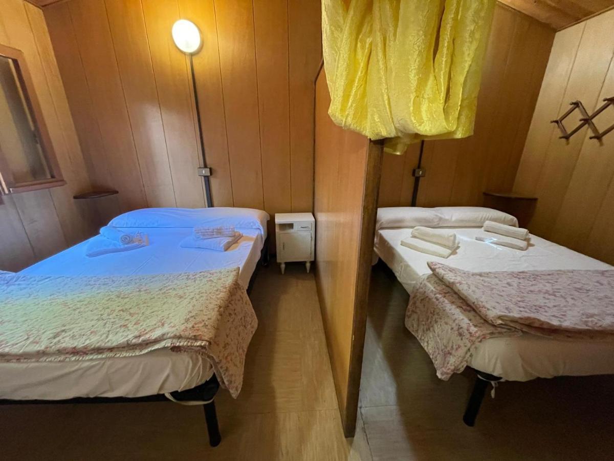 ホテルCabana Camp マッサ 部屋 写真